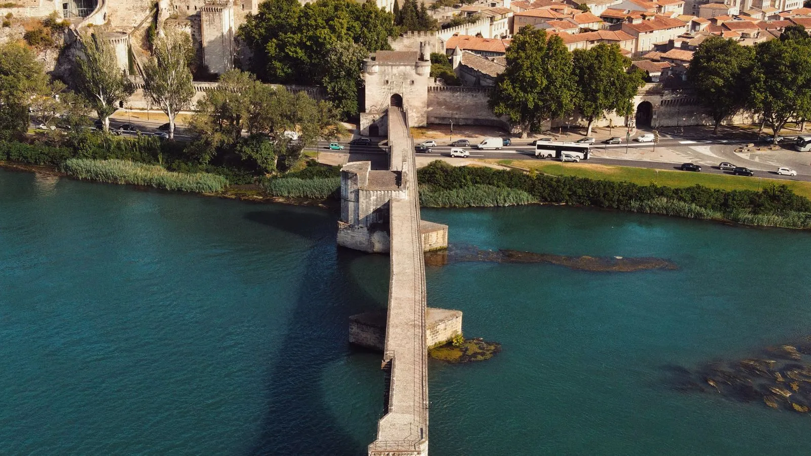 Vue d’Avignon et du pont Saint-Bénézet