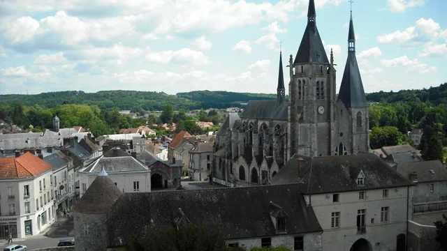 Vue illustrant Dourdan