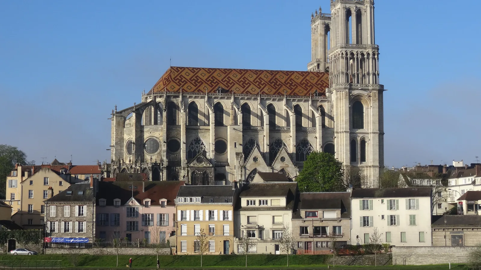 Vue illustrant Mantes-la-Jolie