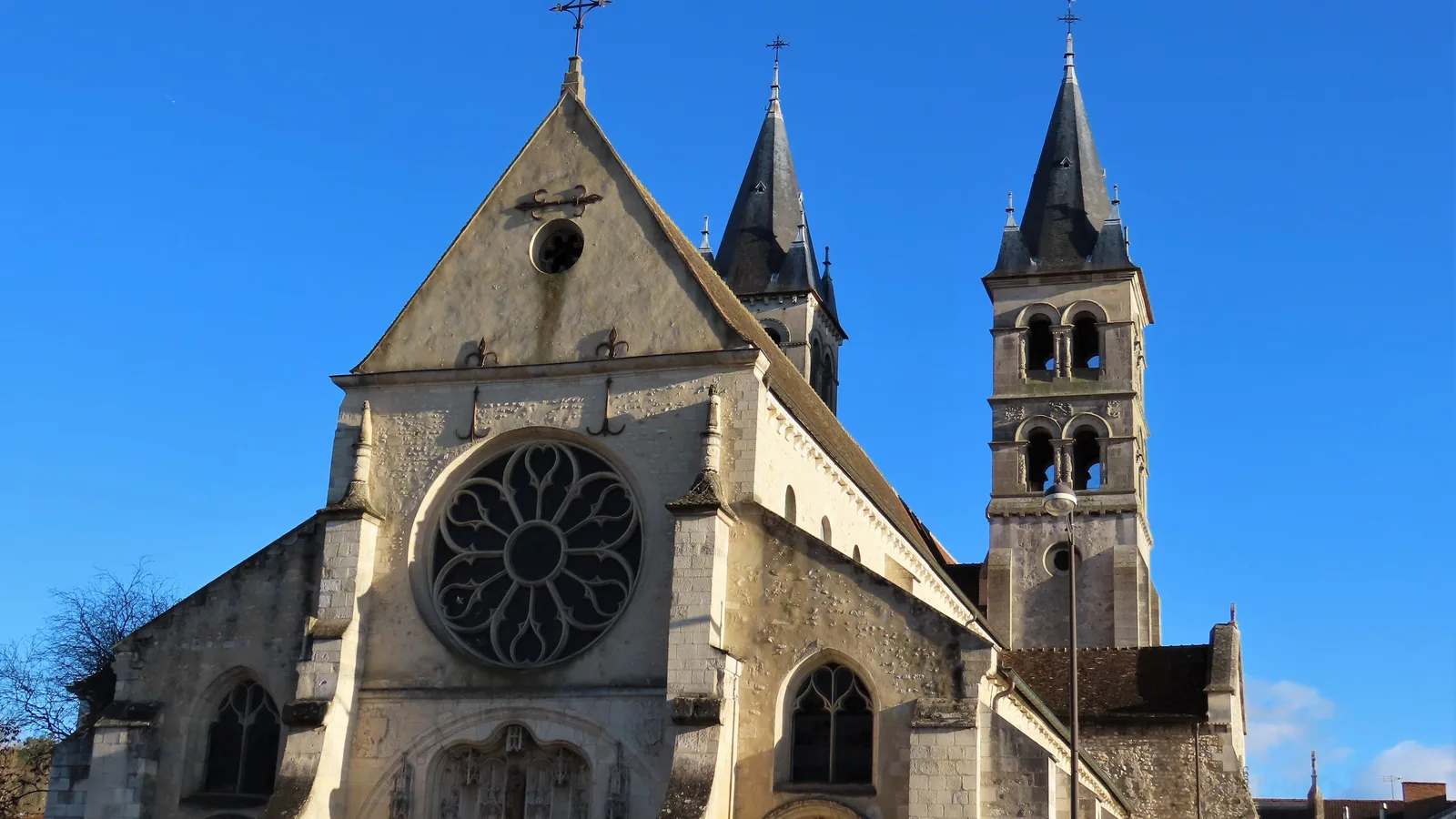 Collégiale Notre-Dame de Melun, Melun