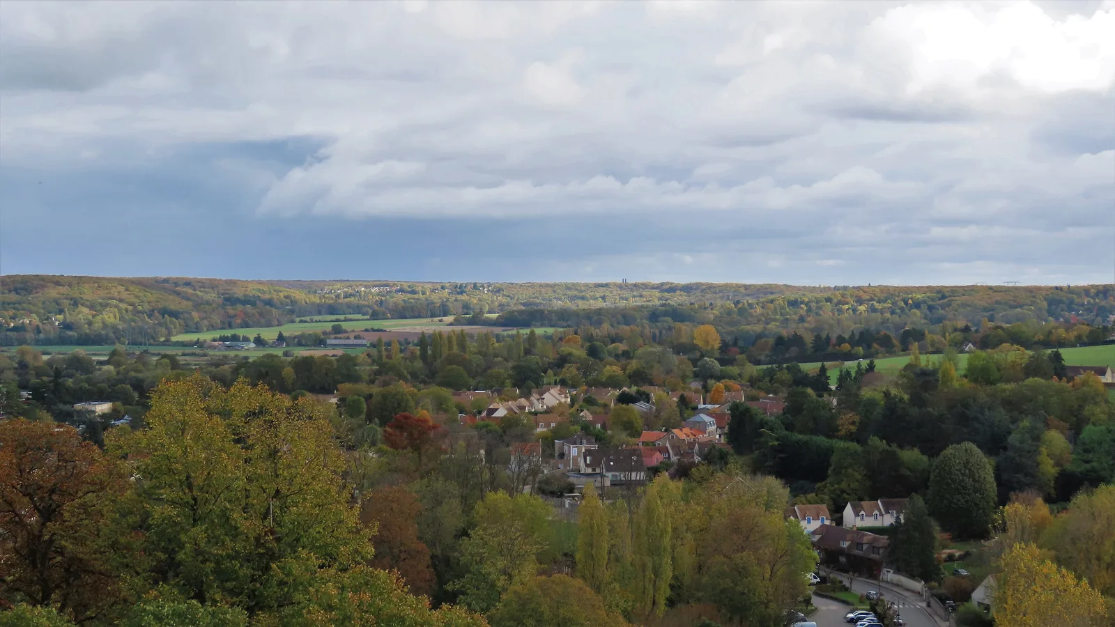 Vue illustrant Montfort-l'Amaury
